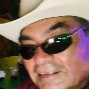 Meet your Posher, Rowdy